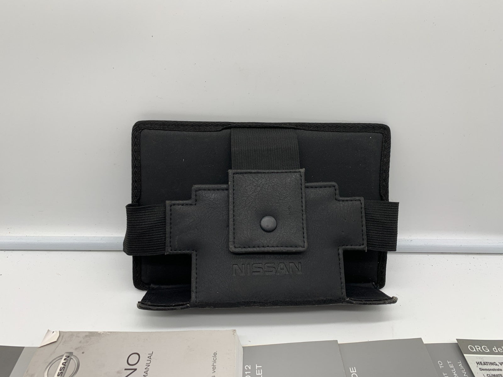 2012 Nissan Murano Owners Manual Set with Case OEM