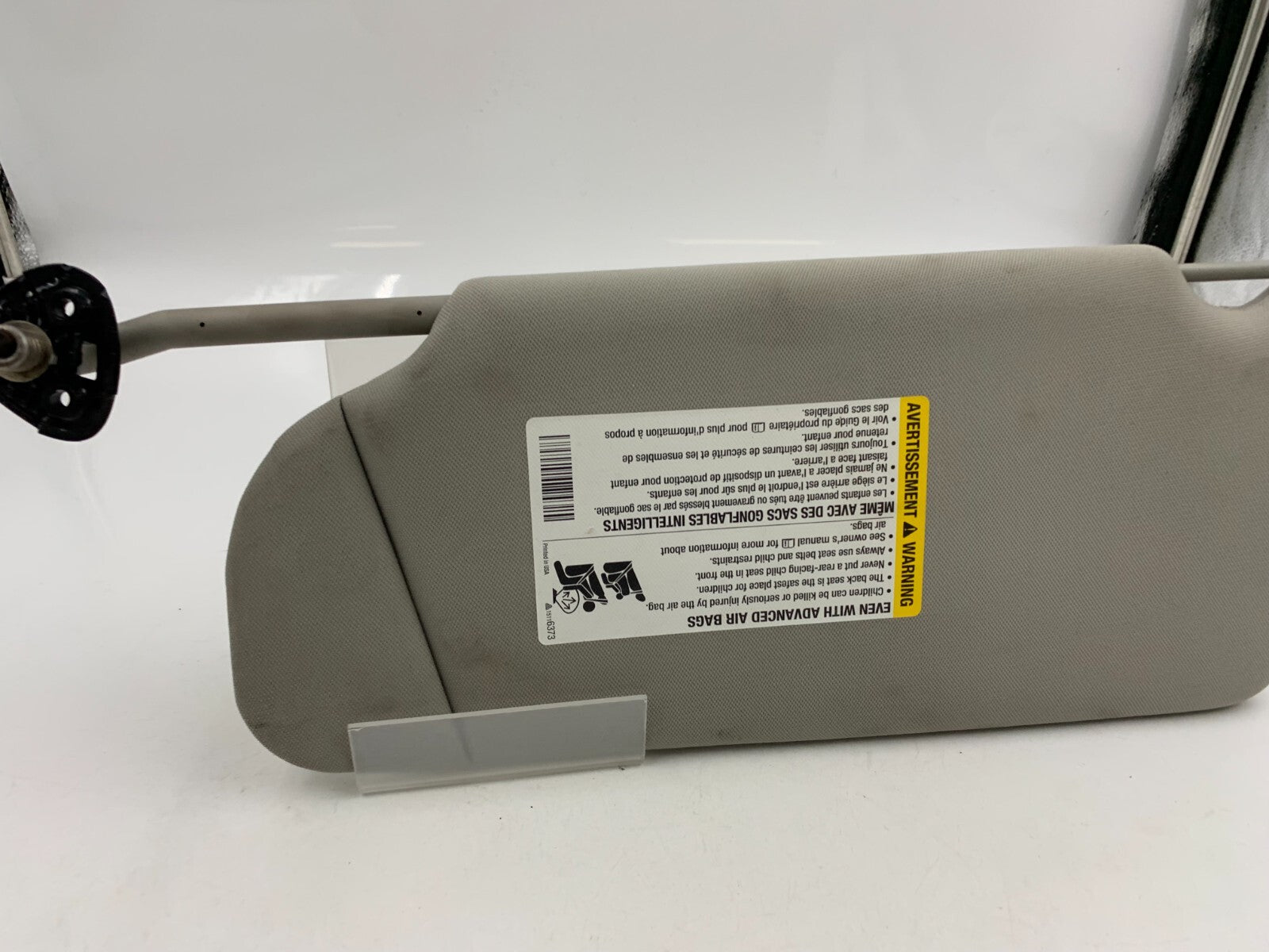 2005-2009 Buick LaCrosse Passenger Sun Visor Gray Illuminated OEM A02B24066
