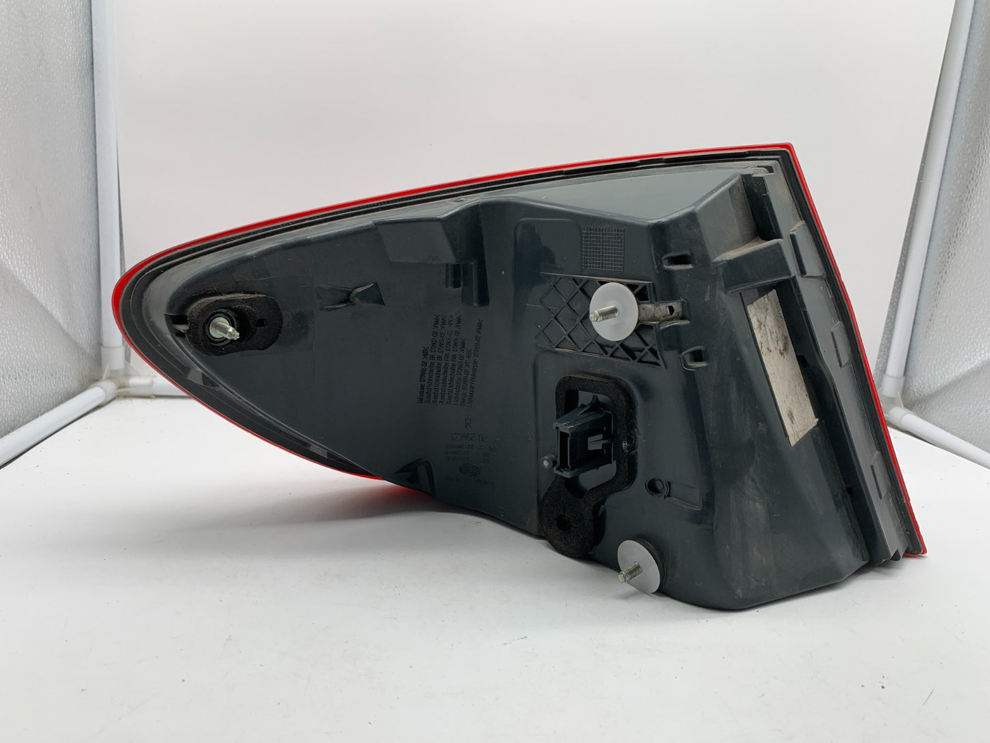 2011-2013 BMW 535i Passenger Side Tail Light Taillight OEM B02B40045