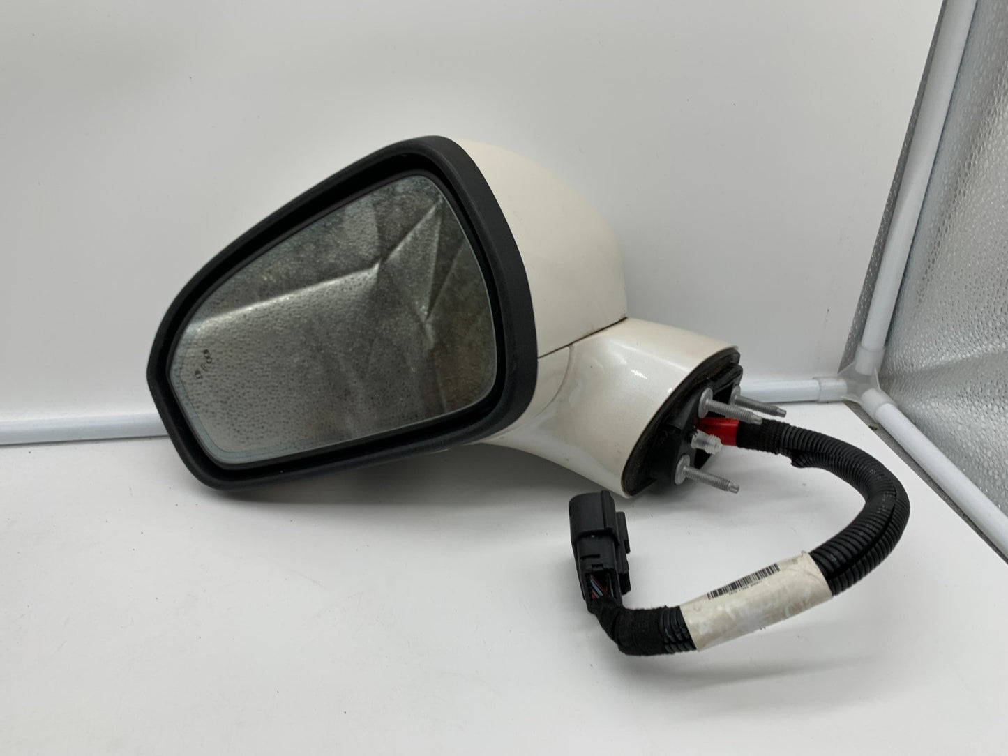 2019-2020 Ford Fusion Driver Side View Power Door Mirror White BSA OEM C01B55071