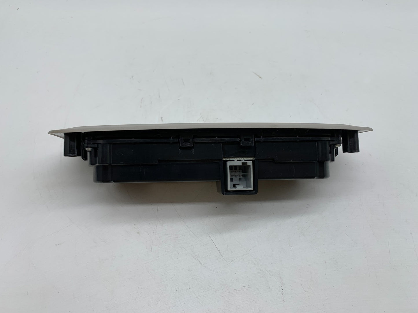 2017-2021 Chrysler Pacifica Rear Climate Control AC Heater Unit OEM D03B32007