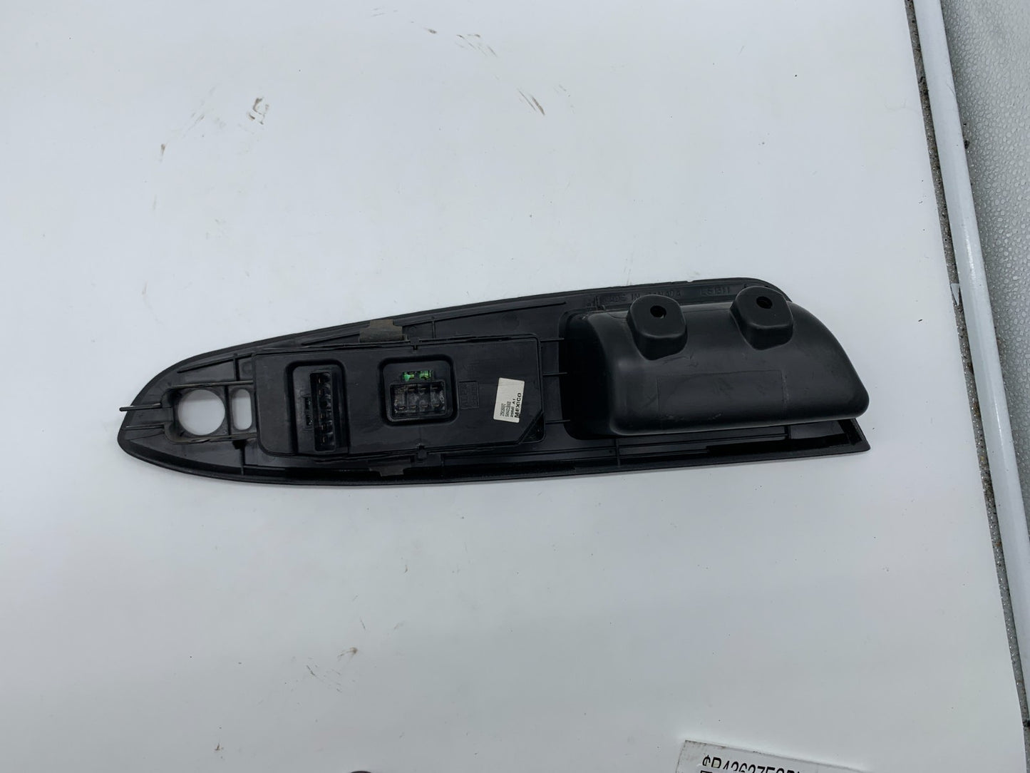2009-2013 Chevrolet Impala Master Power Window Switch OEM B02B02002