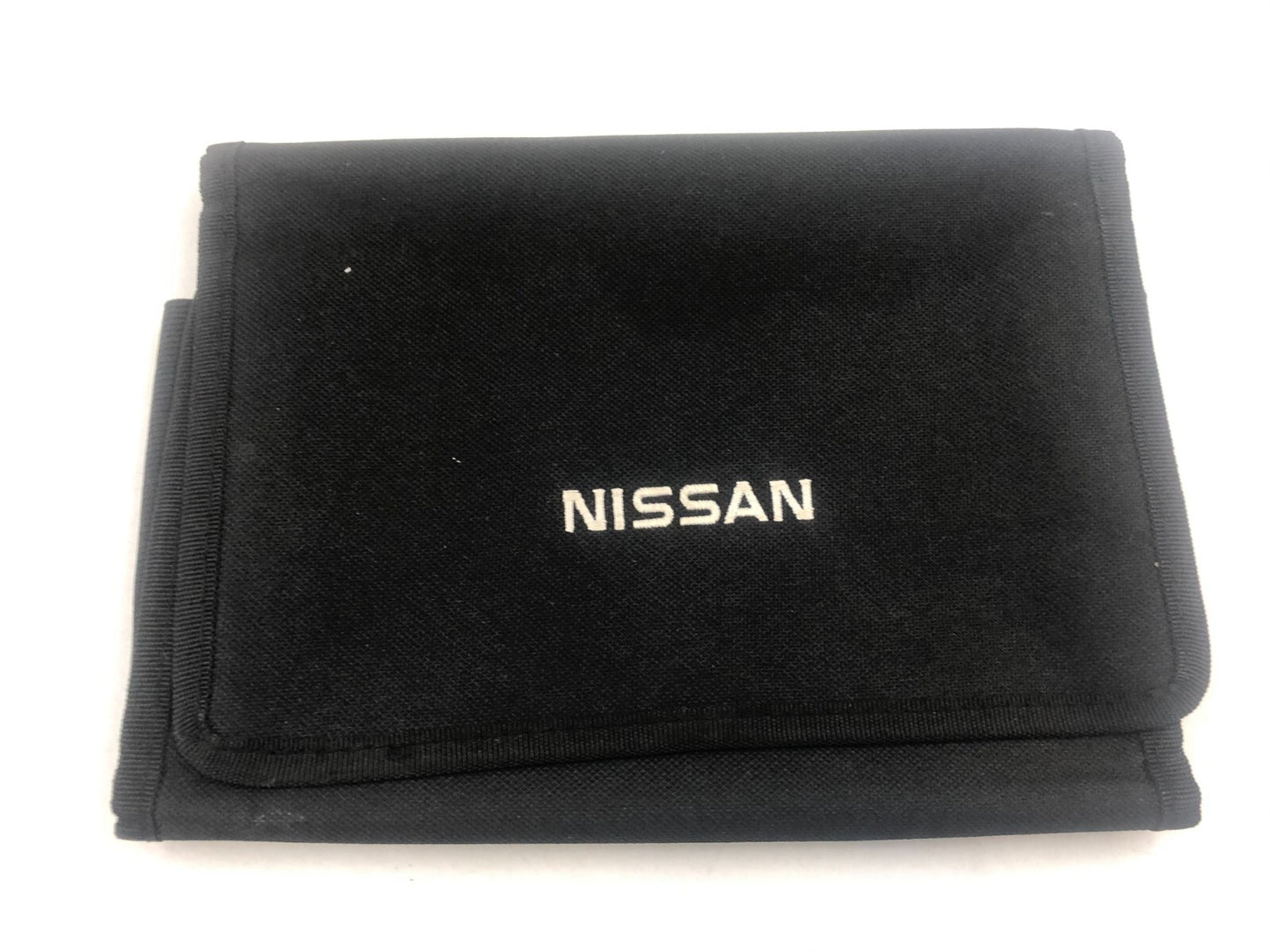 2017 Nissan Versa Sedan Owners Manual Set with Case OEM E01B67008