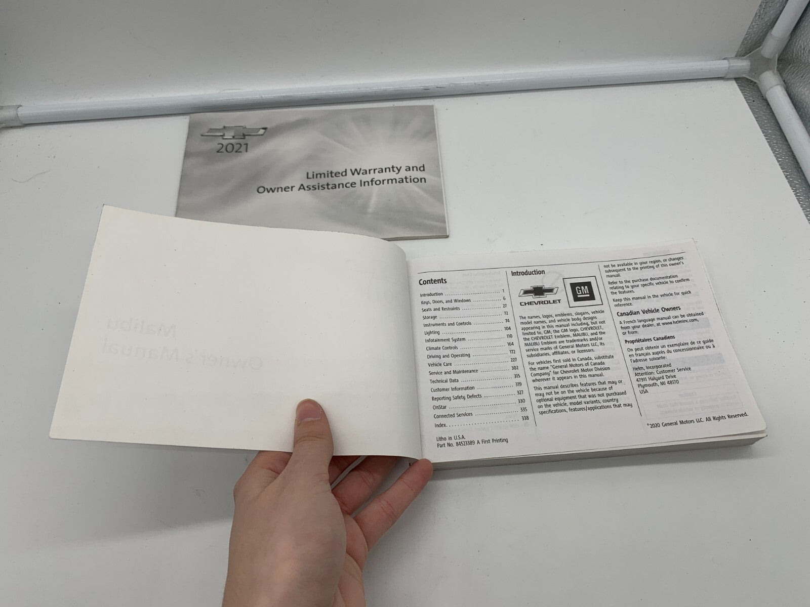 2021 Chevrolet Malibu Owners Manual Set OEM A02B54008