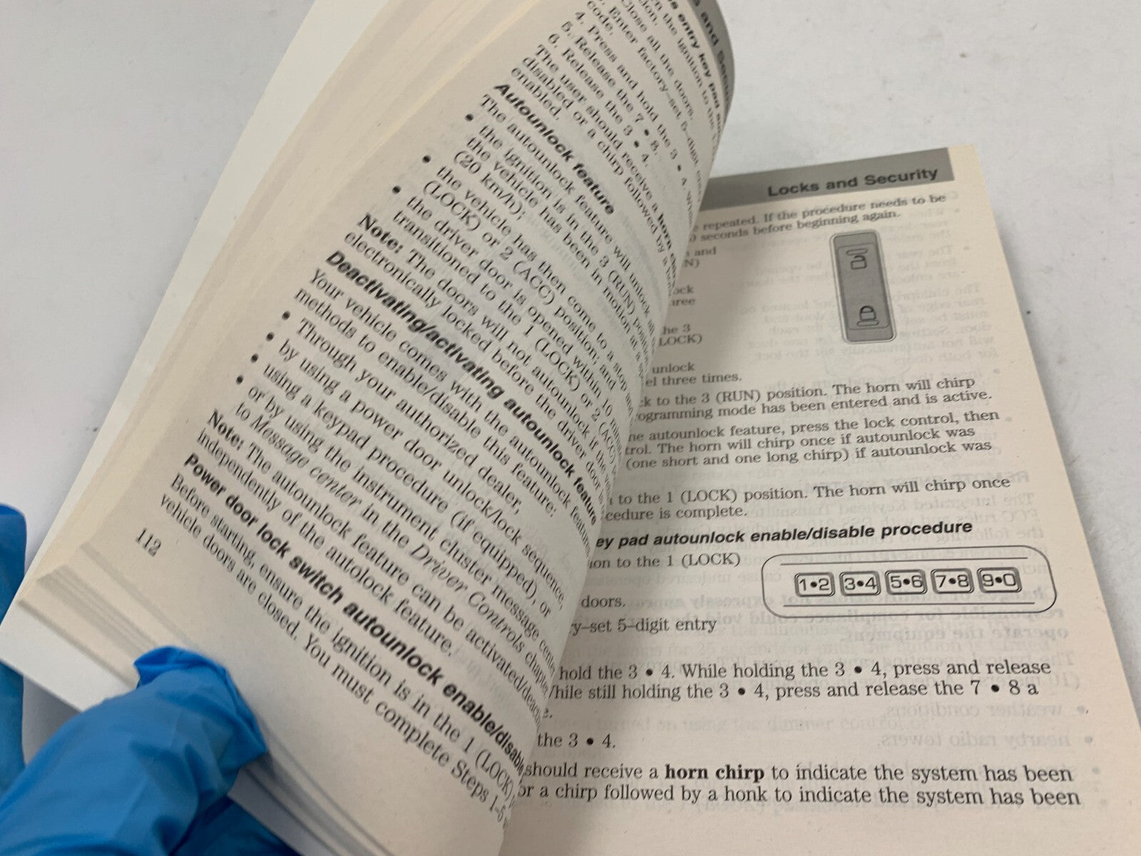 2007 Ford Edge Owners Manual Set with Case OEM E03B34081