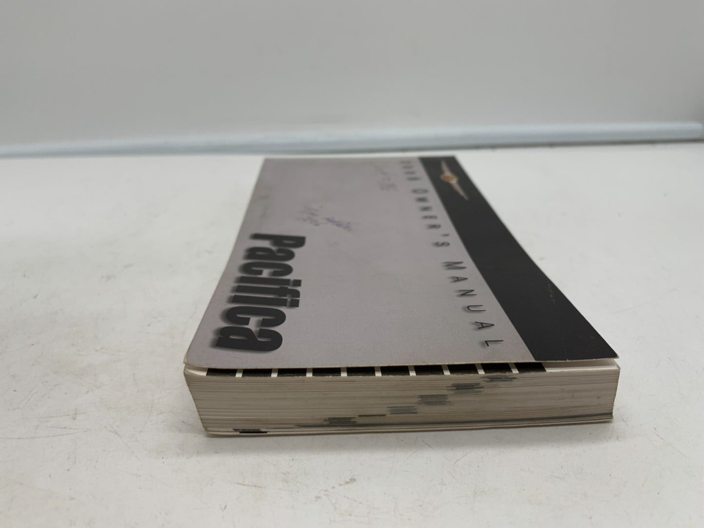 2006 Chrysler Pacifica Owners Manual with Case OEM A01B01010