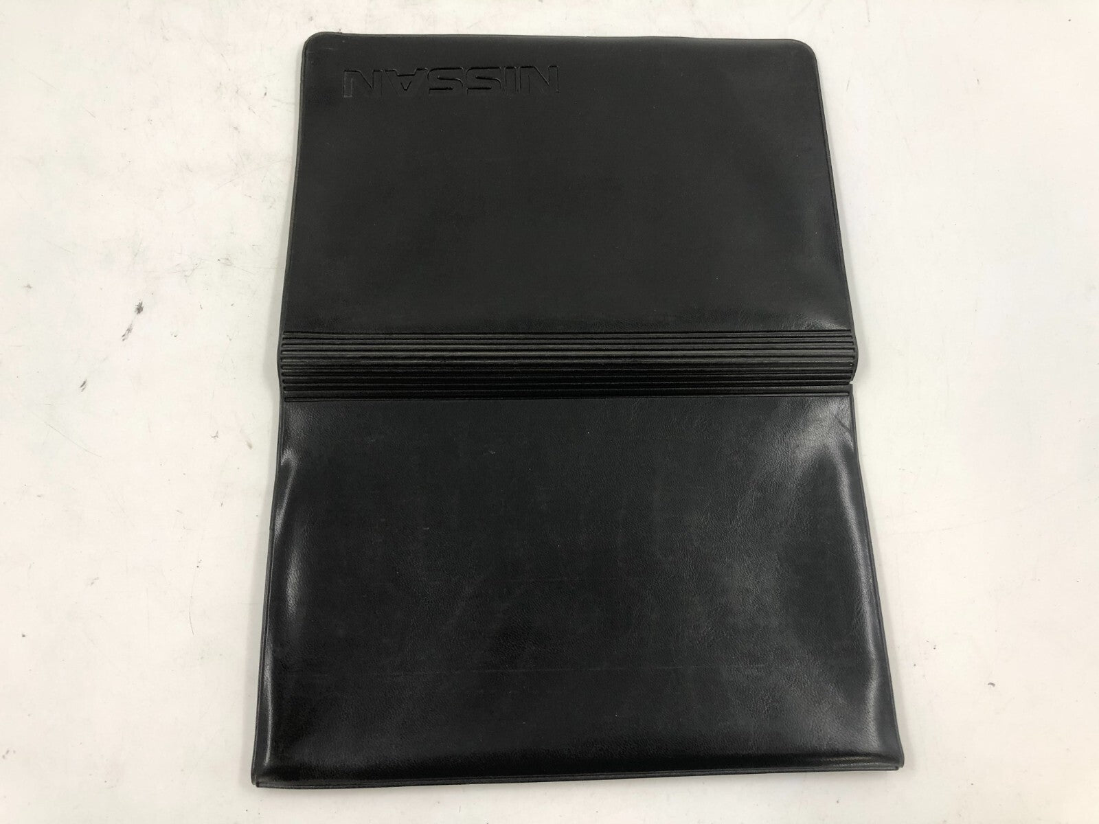 2008 Nissan Armada Manual Case Only OEM C03B68012