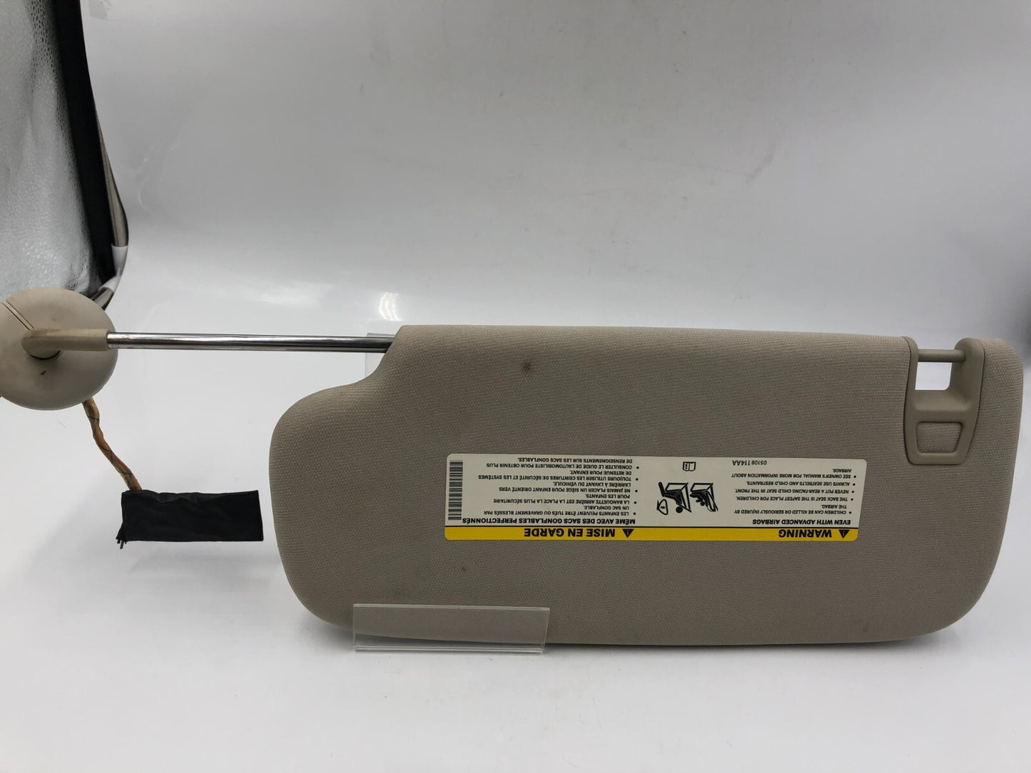 2011-2013 Jeep Grand Cherokee Passenger Sun Visor Gray Illuminated OEM C03B67012