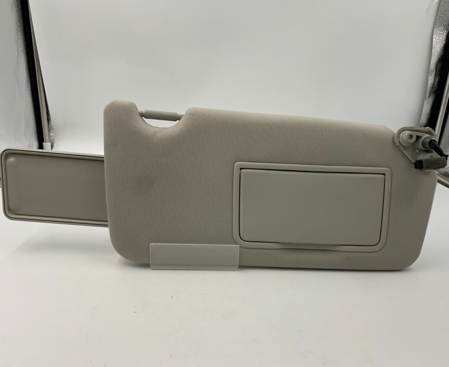 2010-2014 Subaru Legacy Passenger Sun Visor Gray Illuminated OEM C01B67006