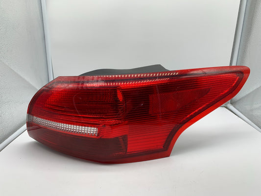 2015-2018 Ford Focus Sedan Driver Side Tail Light Taillight OEM C04B61004