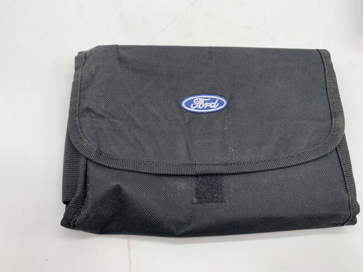 2014 Ford Escape Owners Manual Set with Case OEM R01B14025