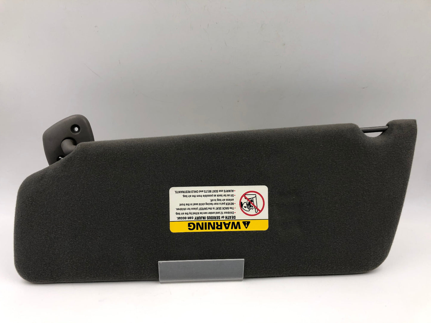 2000-2002 Ford F-150 Passenger Sun Visor Gray OEM D03B61002