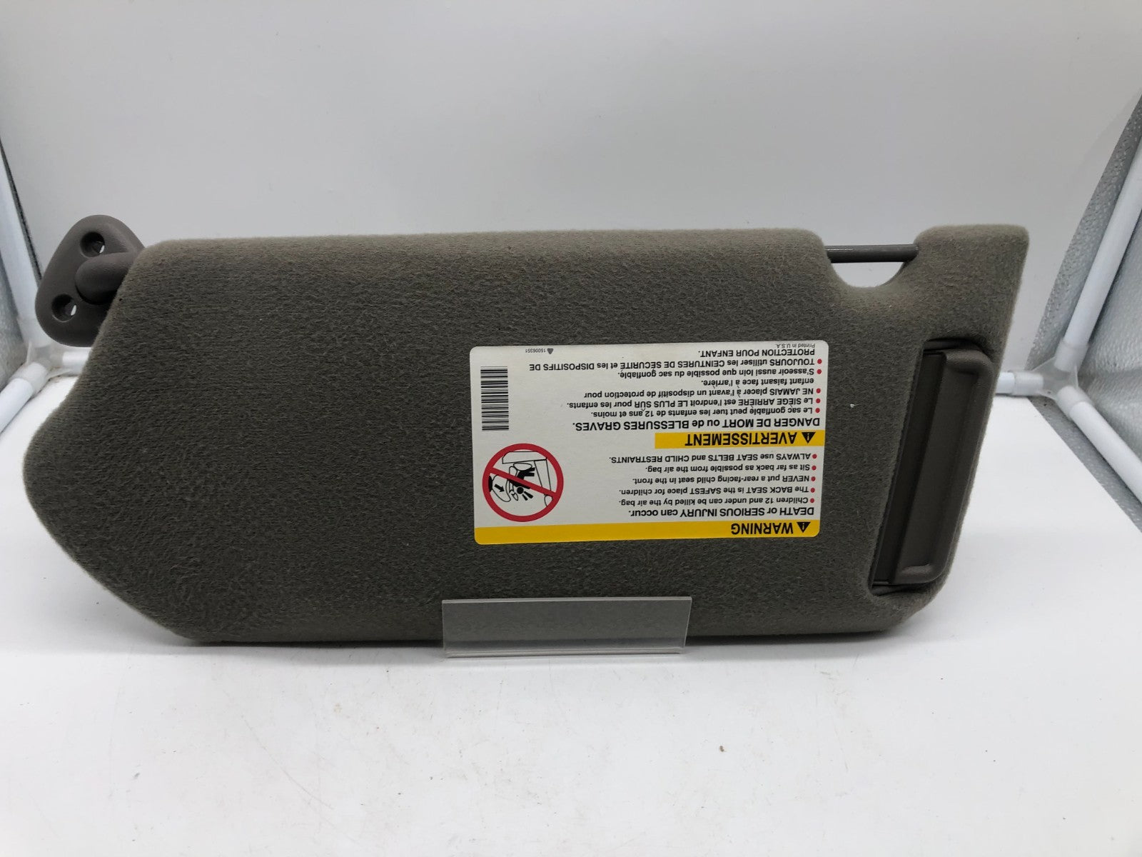 2000-2005 Chevrolet Impala Passenger Sun Visor Gray OEM A01B46007