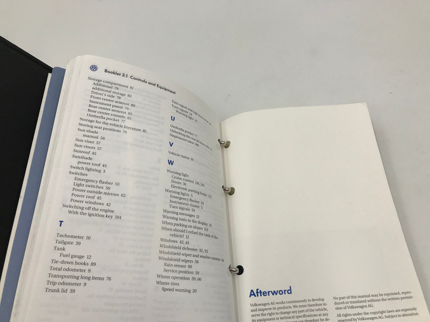 2006 Volkswagen Passat Owners Manual Set with Case OEM A01B21088