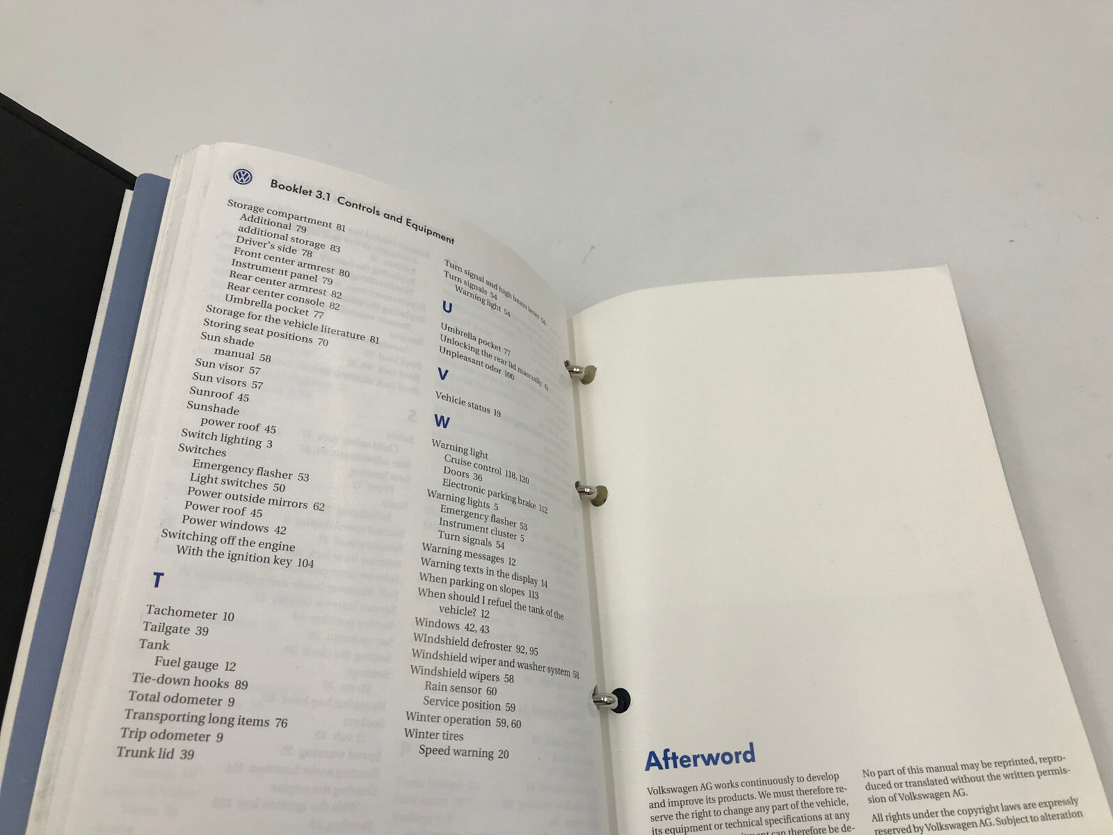 2006 Volkswagen Passat Owners Manual Set with Case OEM A01B21088