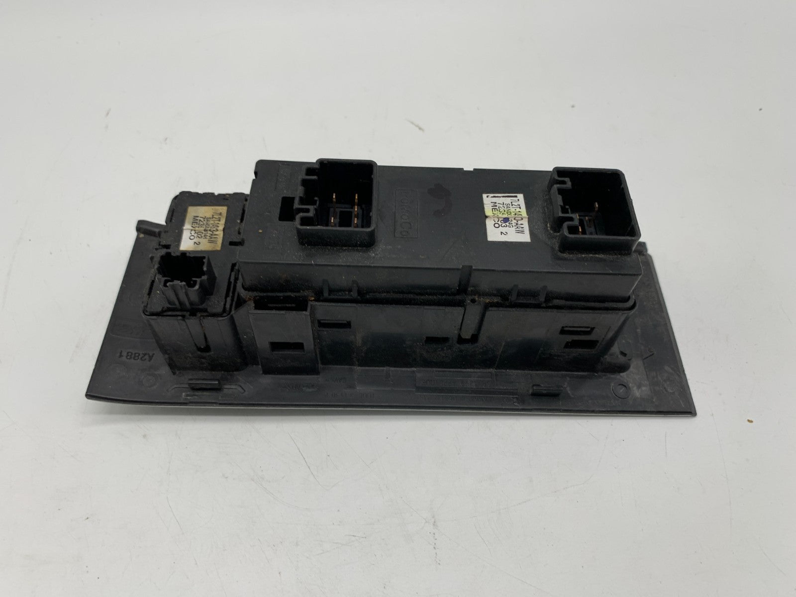 2008-2010 Mercury Mountaineer Master Power Window Switch OEM A04B43012