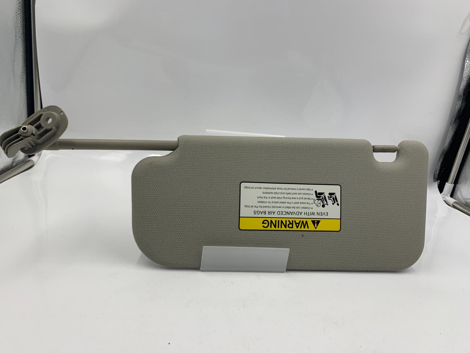 2012-2017 Kia Rio Passenger Sun Visor Gray OEM E02B47025