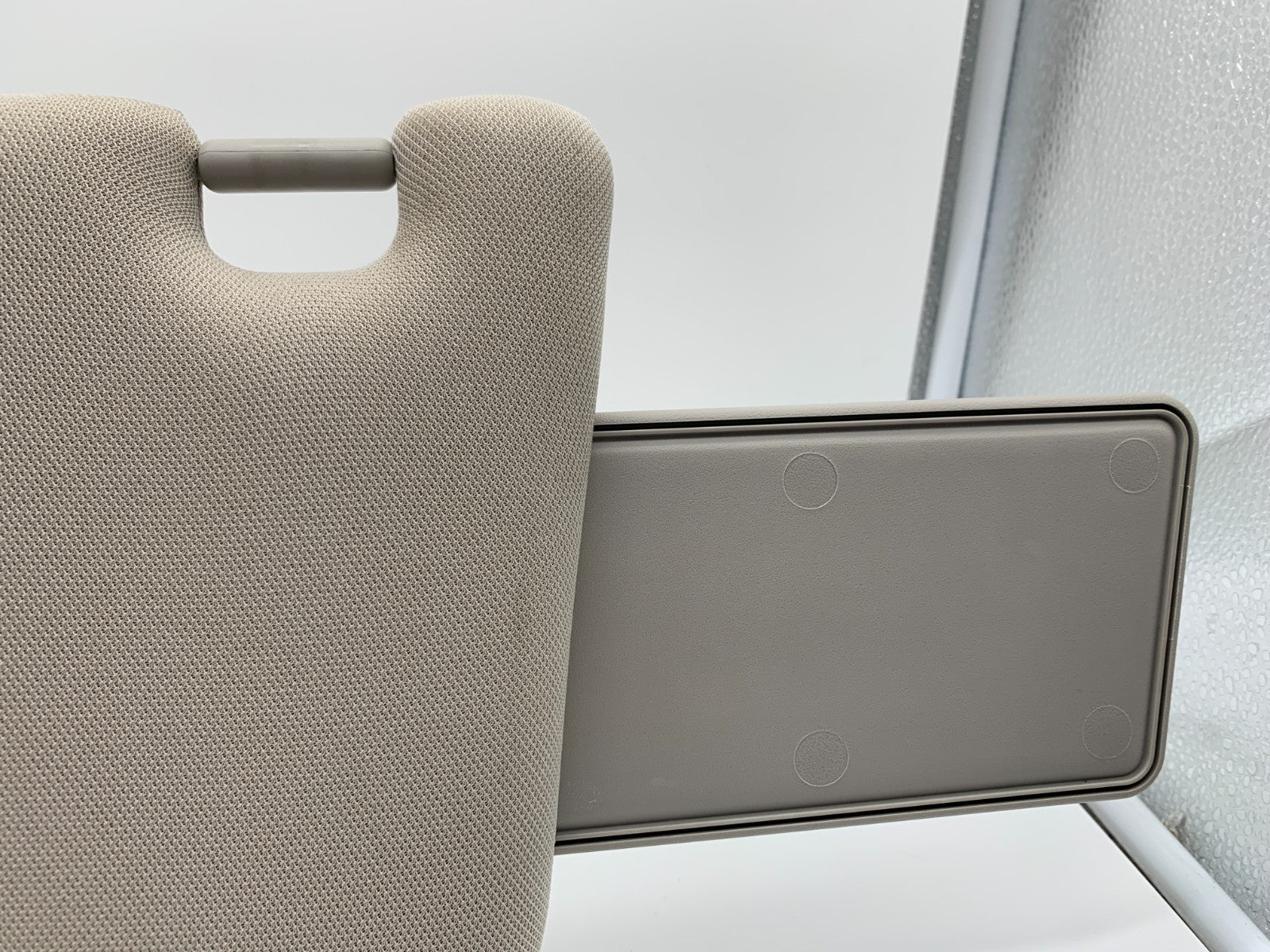 2013-2018 Nissan Pathfinder Driver Sun Visor Illumination Gray OEM C01B51013