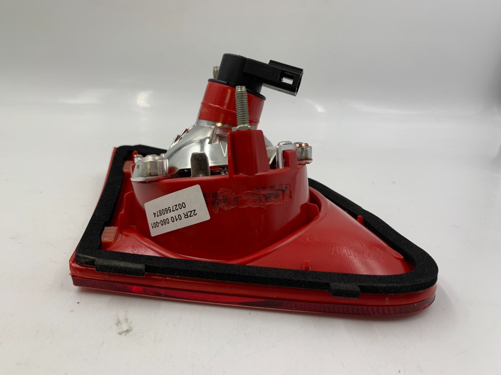 2006-2010 Volkswagen Passat Sedan Passenger Trunk Lid Mounted OEM D01B15027