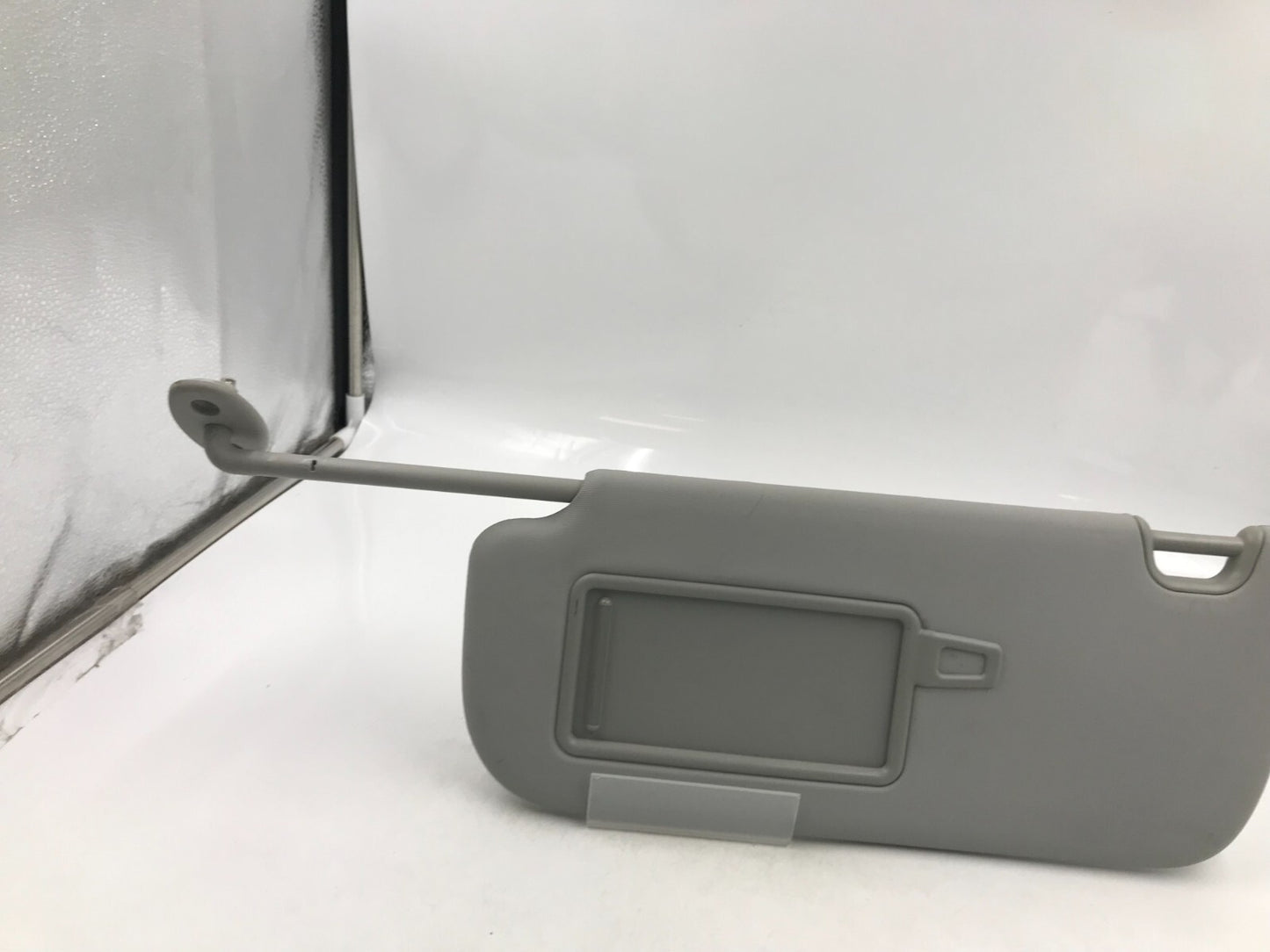 2014-2019 Kia Soul Driver Sun Visor Gray OEM C04B42008