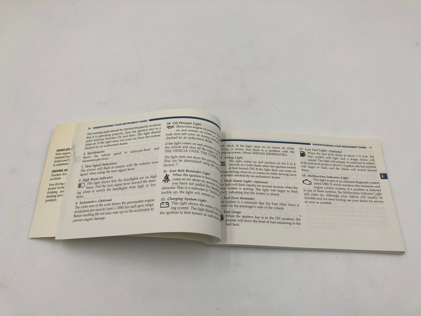 2000 Dodge Neon Owners Manual Set with Case OEM C03B67008