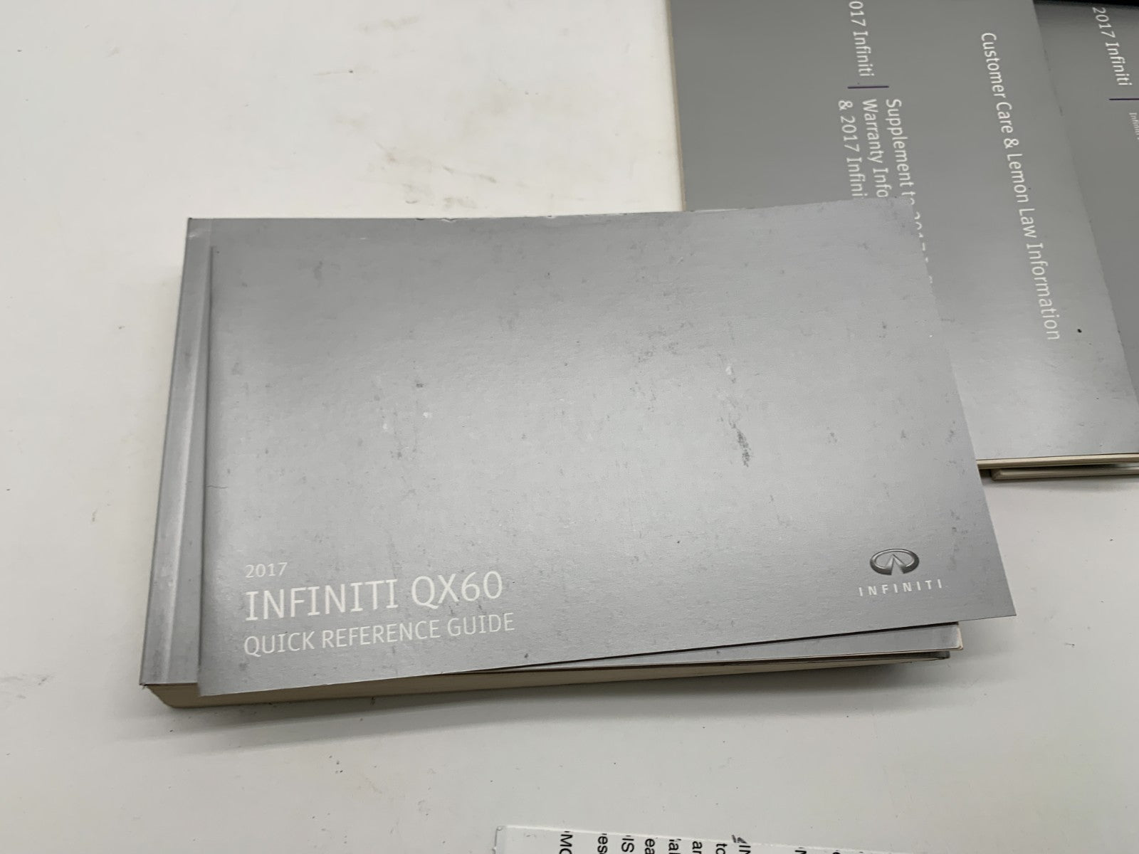 2017 Infiniti QX60 QX 60 Owners Manual Set with Case OEM B04B25012