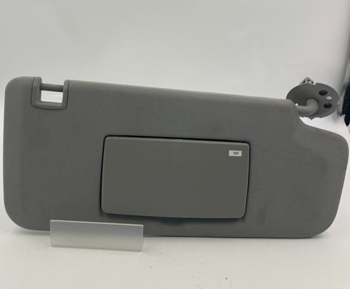2017-2020 Chevrolet Trax Passenger Sun Visor Gray OEM C01B38062