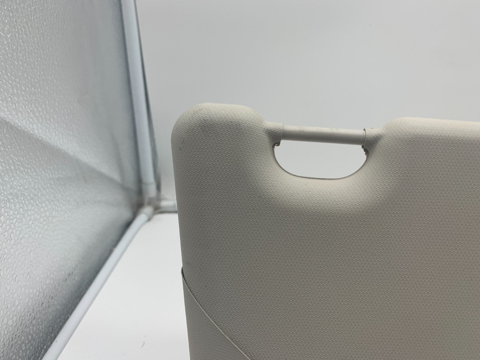 2012-2013 Ford Focus Passenger Sun Visor Gray OEM C04B49068