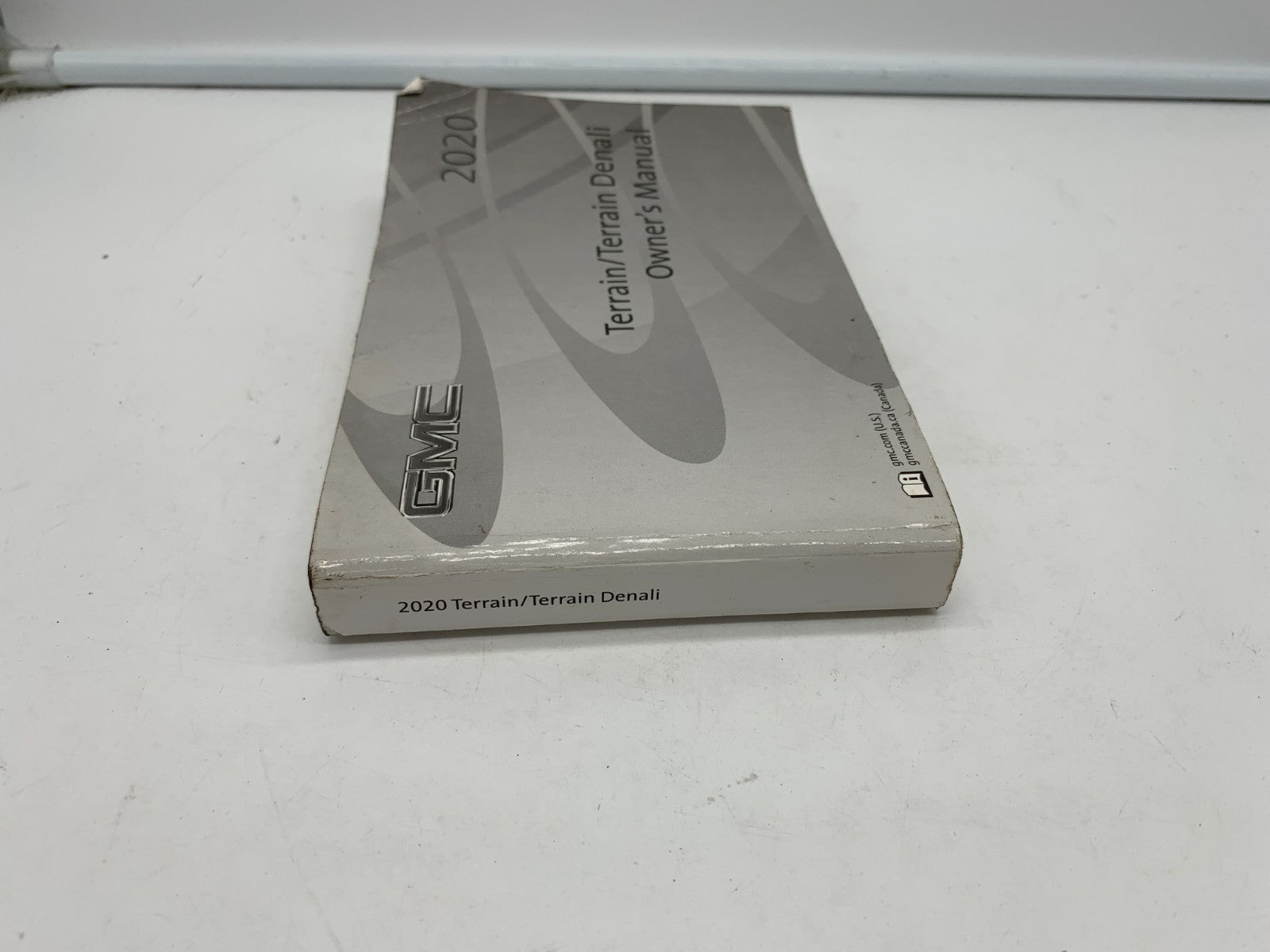 2020 GMC Terrain Terrain Denali Owners Manual OEM D01B60017