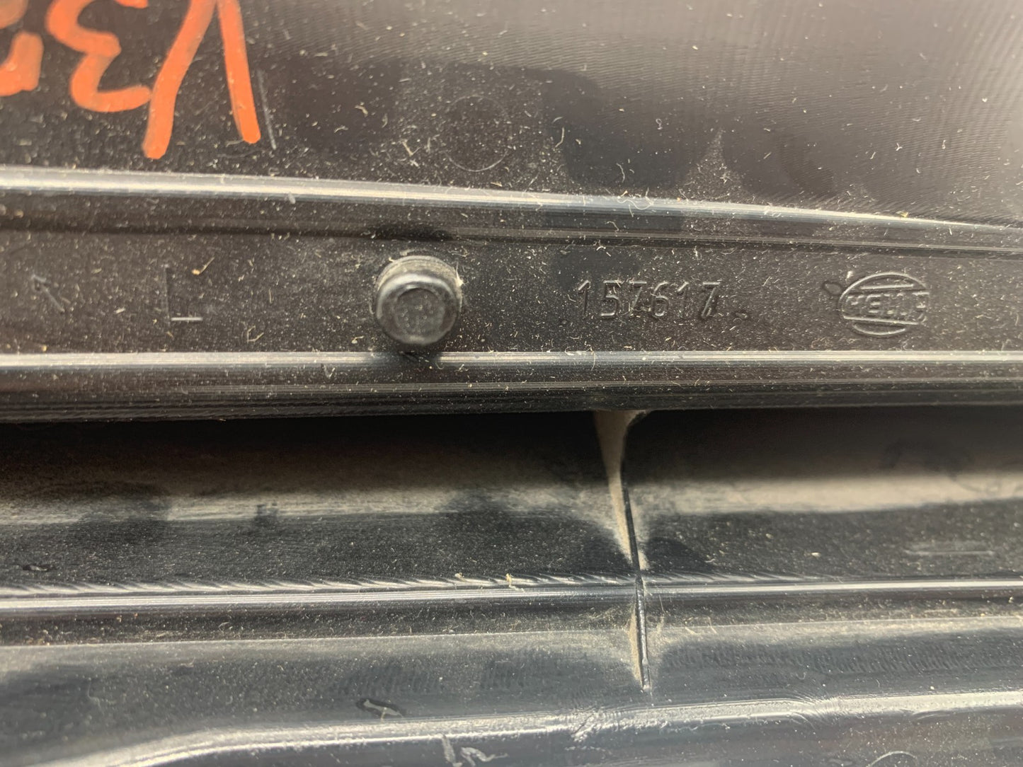 2003-2006 Volvo XC90 Driver Side Upper Tail Light Taillight OEM C03B07055