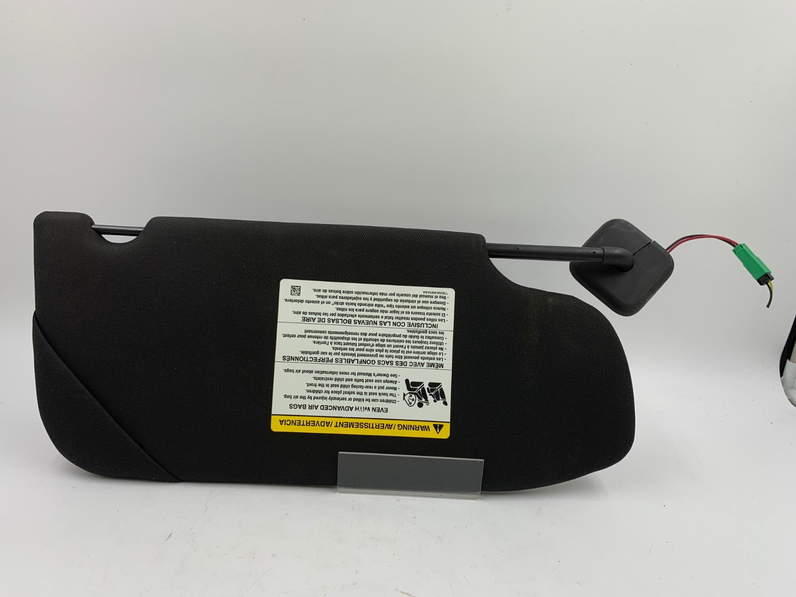 2013-2019 Ford Taurus Driver Sun Visor Illuminated Black OEM B03B41076
