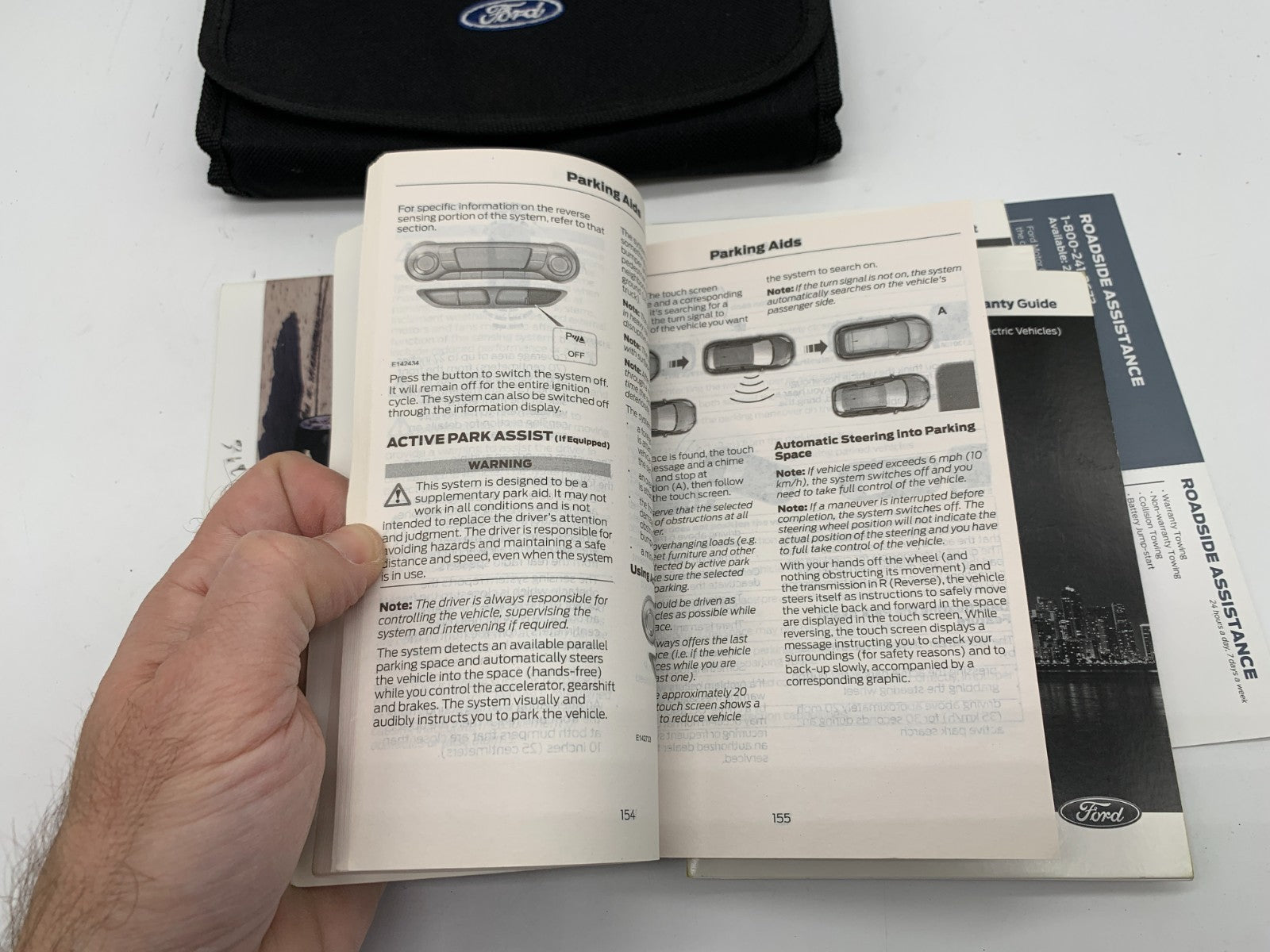 2015 Ford Escape Owners Manual Set with Case OEM C02B14056