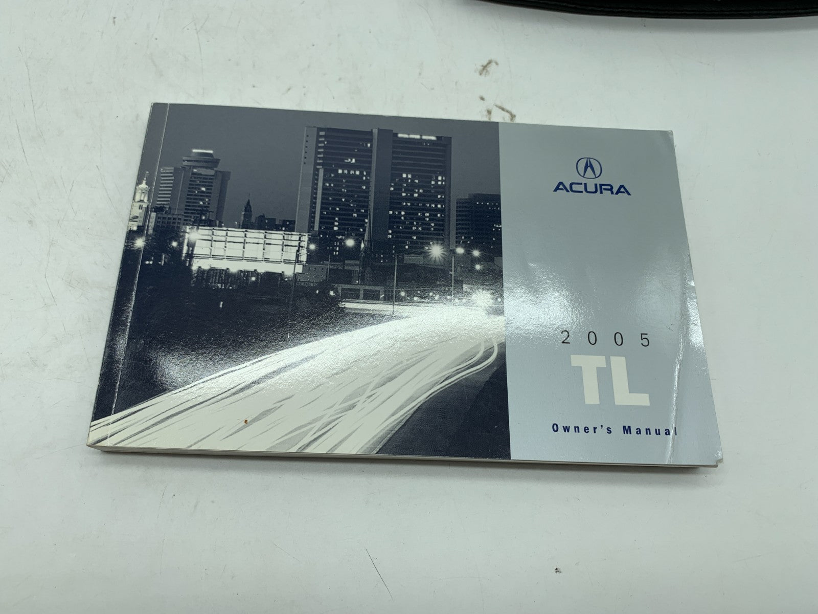2005 Acura TL Owners Manual Set with Case OEM C02B50016