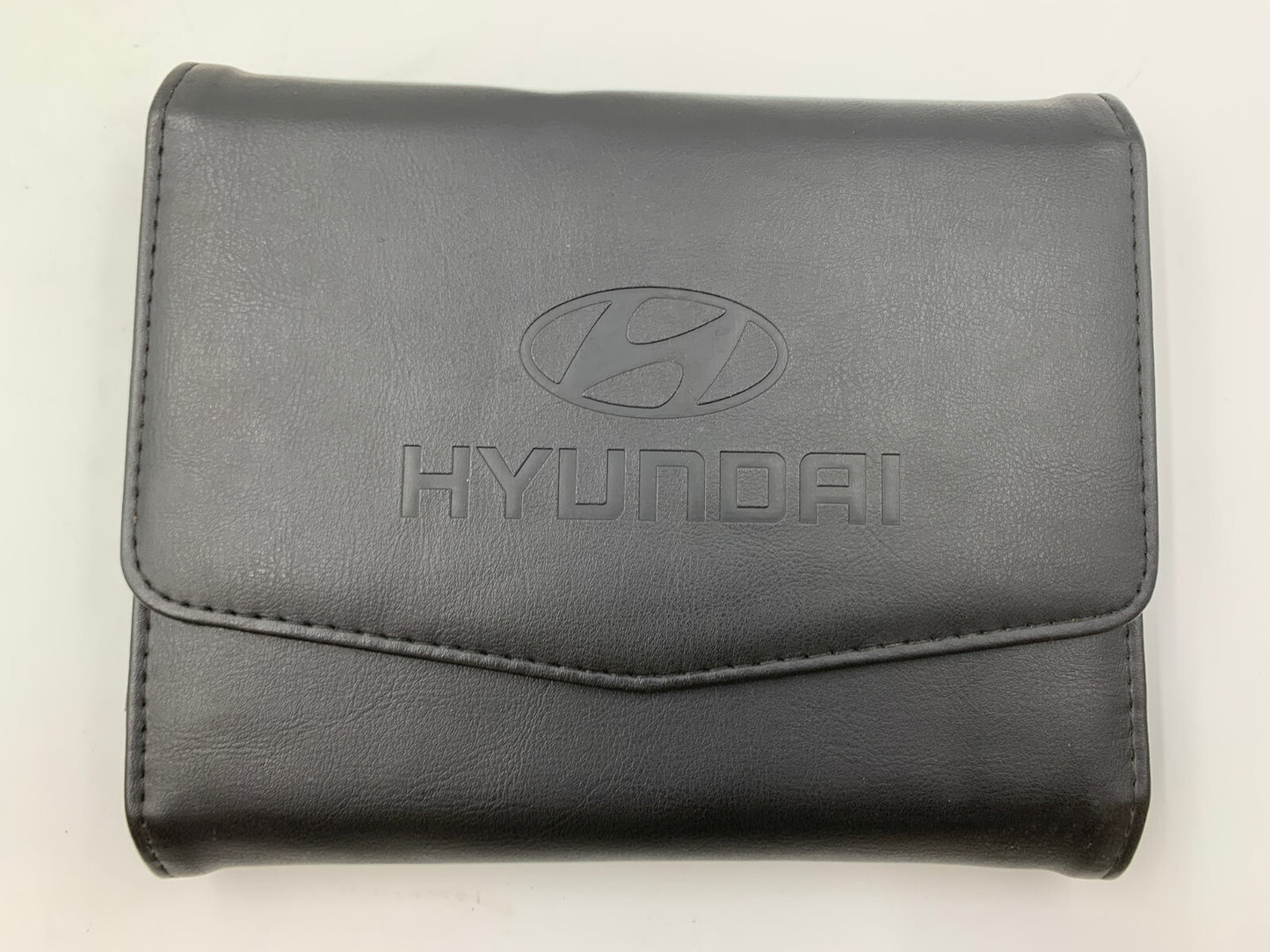 2011 Hyundai Sonata Owners Manual Set with Case OEM C02B36076