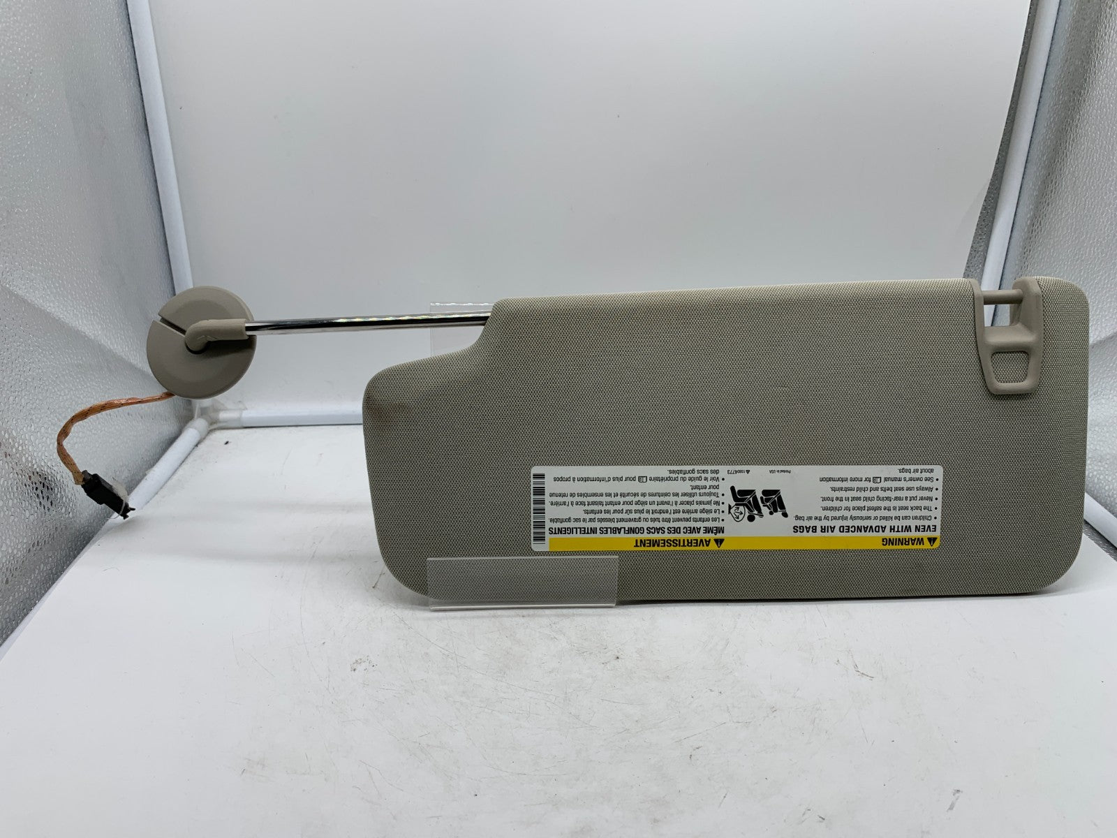 2013-2021 Buick Encore Passenger Sun Visor Gray Illumination OEM A03B06004