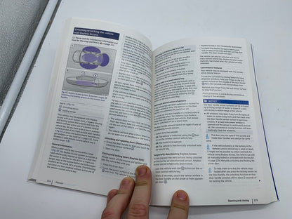 2018 Volkswagen Atlas Owners Manual Set with Case OEM R01B14020