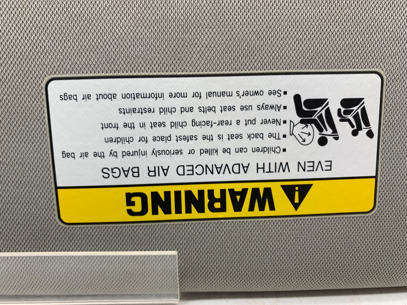 2011-2015 Hyundai Sonata Passenger Sun Visor Sunvisor Gray Illuminated B04B56010