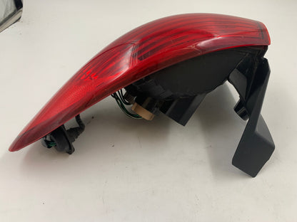 2007 Subaru Tribeca Passenger Side Tail Light Taillight OEM E02B59003