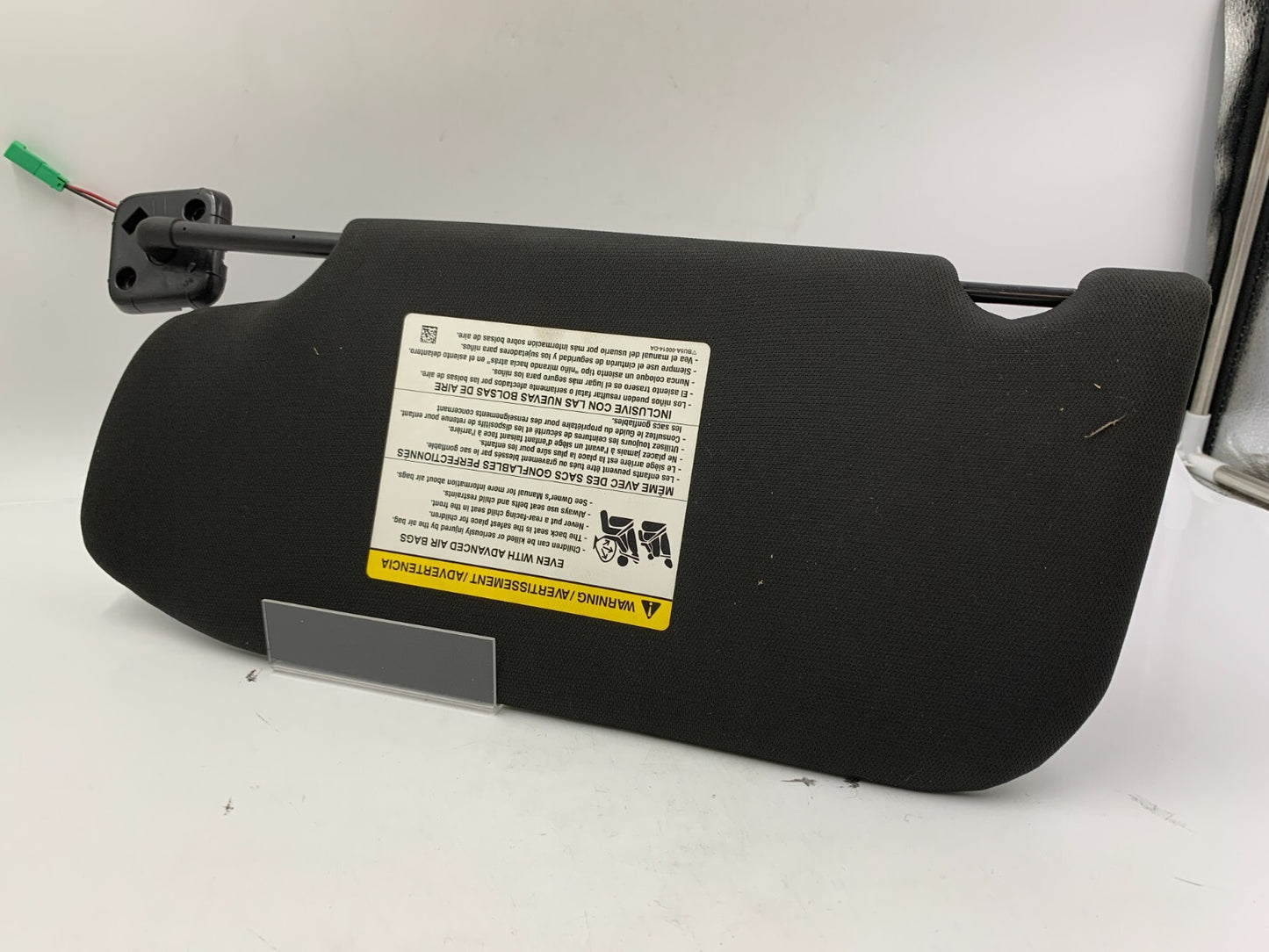 2013-2019 Ford Taurus Passenger Sun Visor Sunvisor Black Illuminated C03B63003