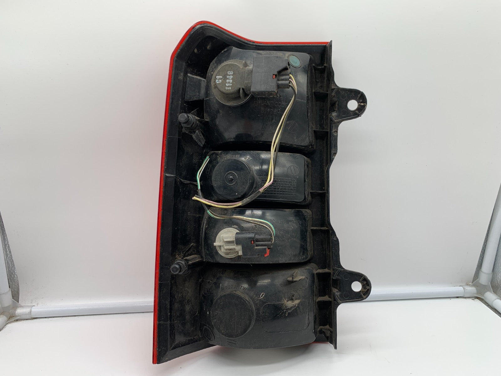 2008-2017 Jeep Patriot Sdn Passenger Side Tail Light Taillight OEM C03B49004