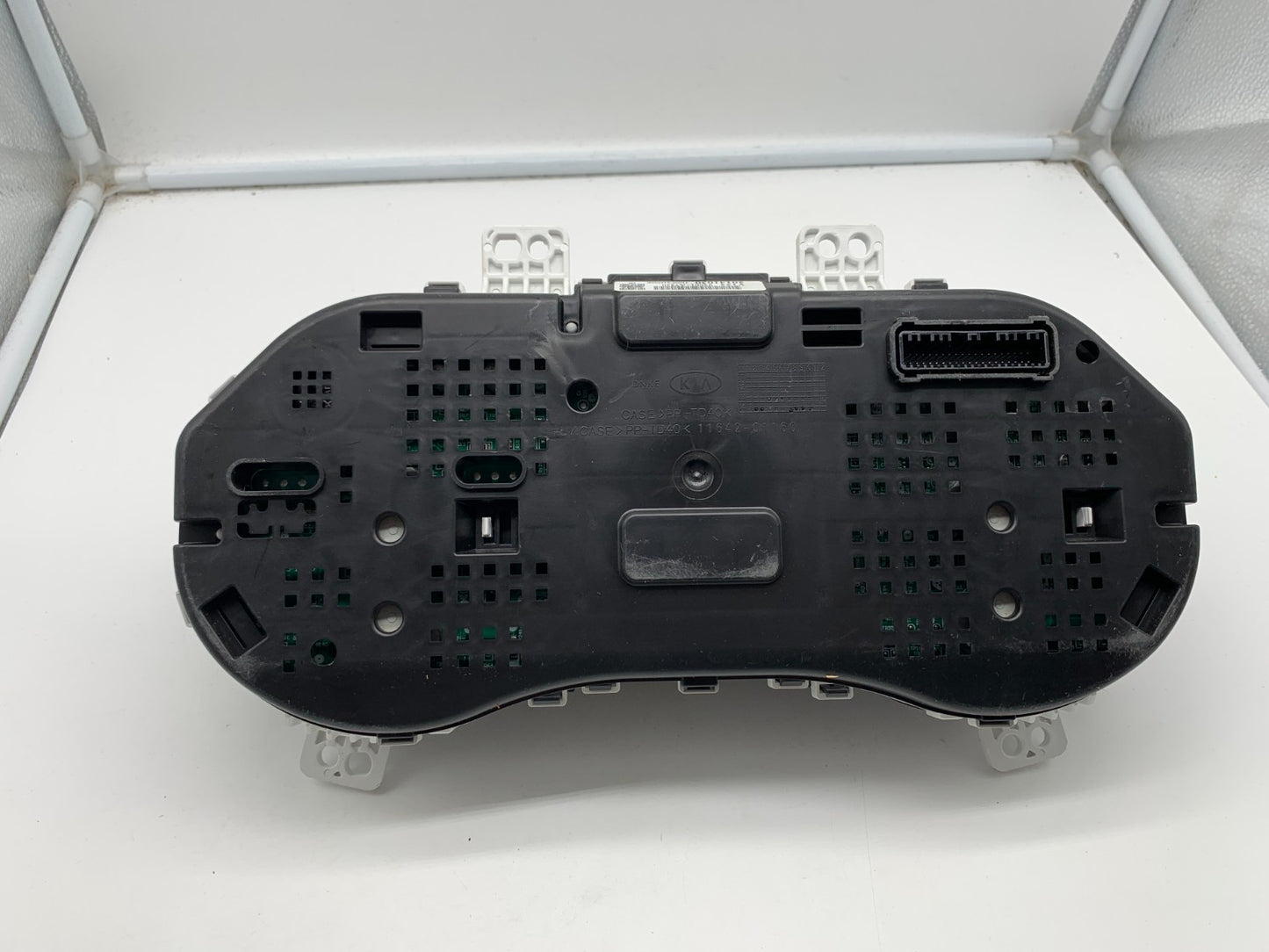 2014-2016 Kia Forte Speedometer Instrument Cluster 27180 Miles OEM C04B62020