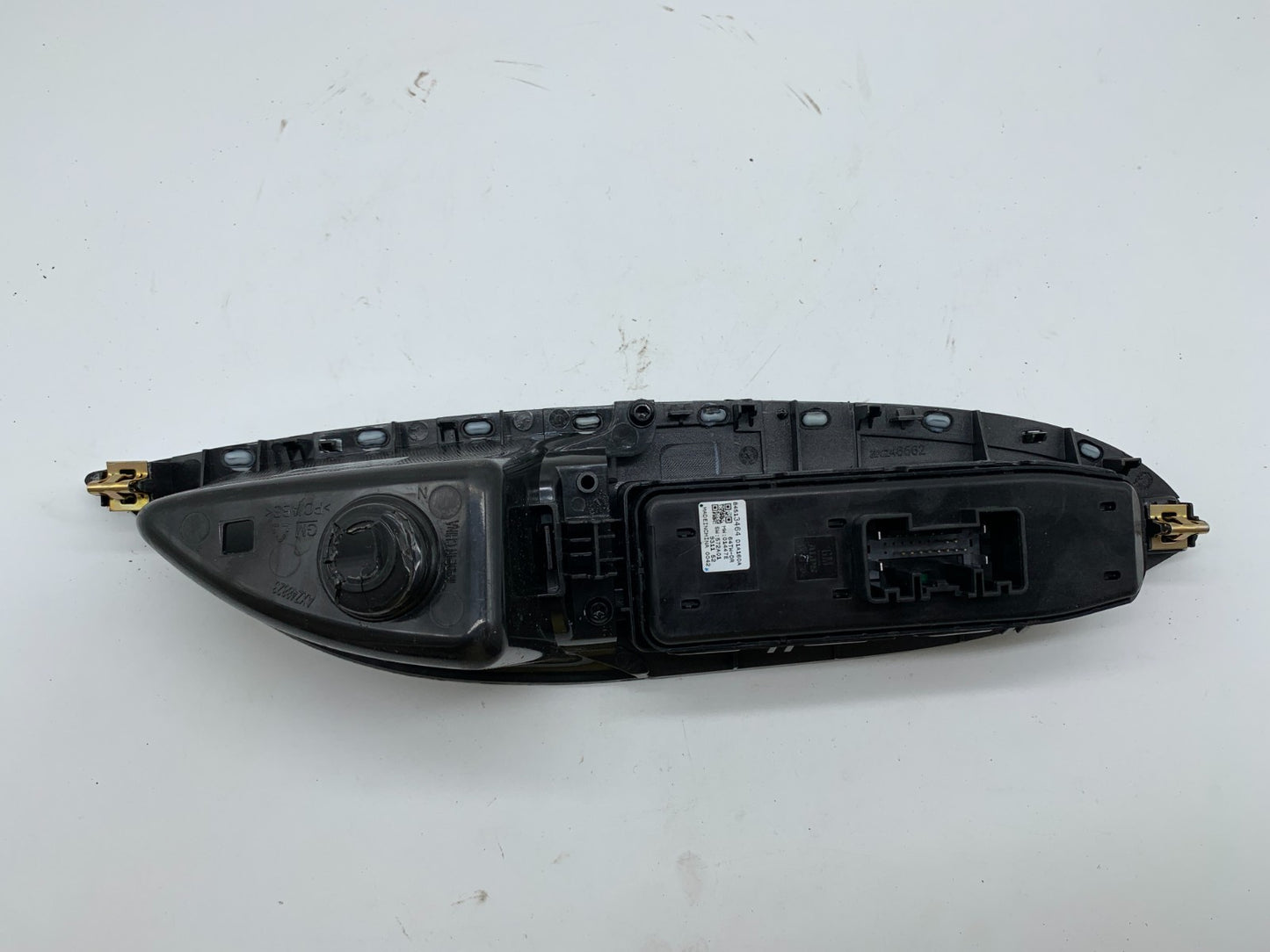 2016-2025 Chevrolet Malibu Master Power Window Switch OEM D01B36008