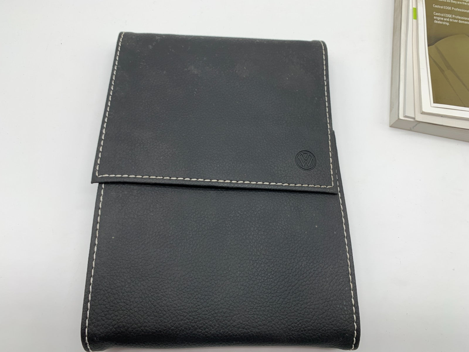 2018 Volkswagen Jetta Owners Manual Set with Case OEM D02B15032