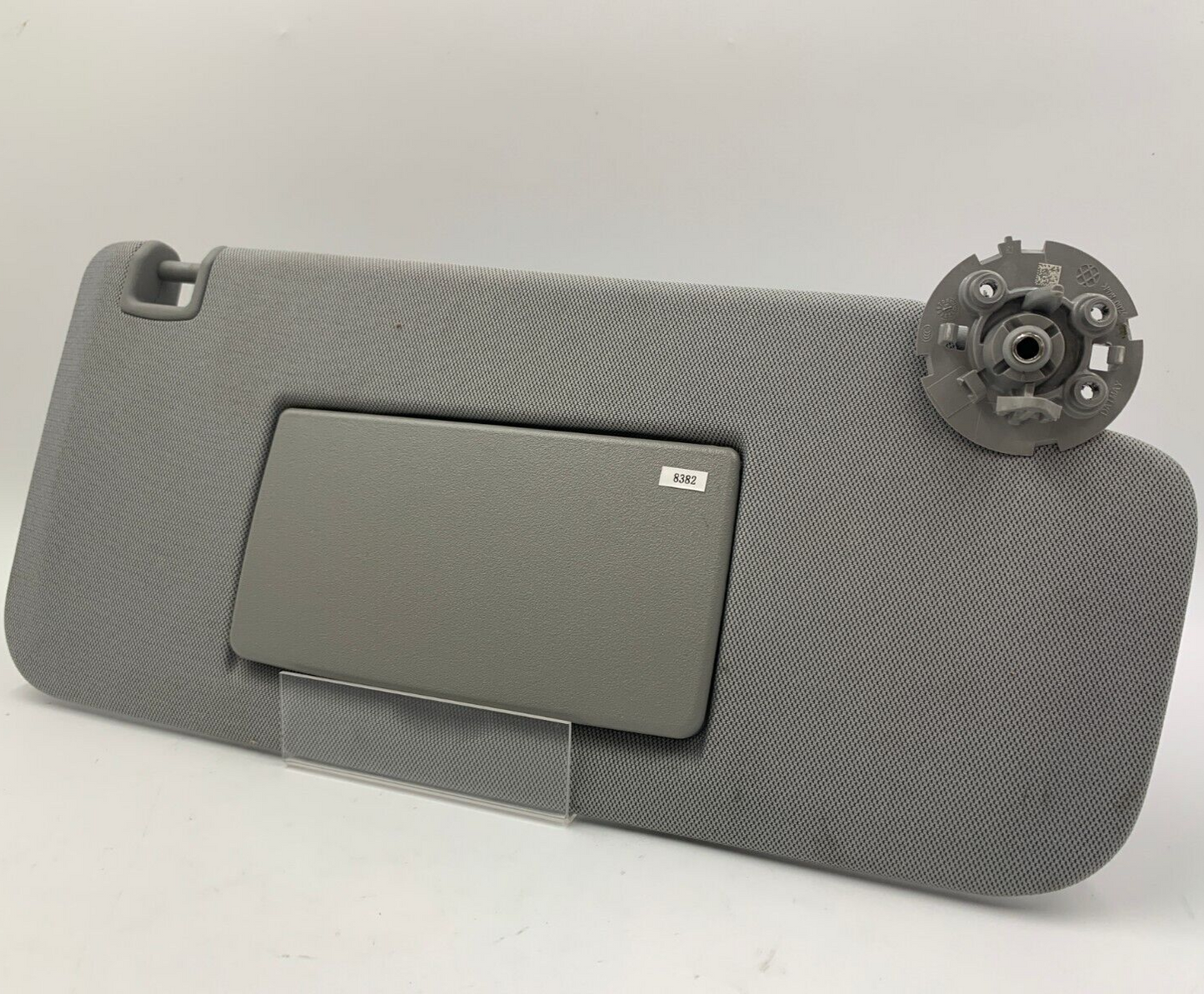 2017-2022 Chevrolet Trax Passenger Sun Visor Gray OEM B01B55093