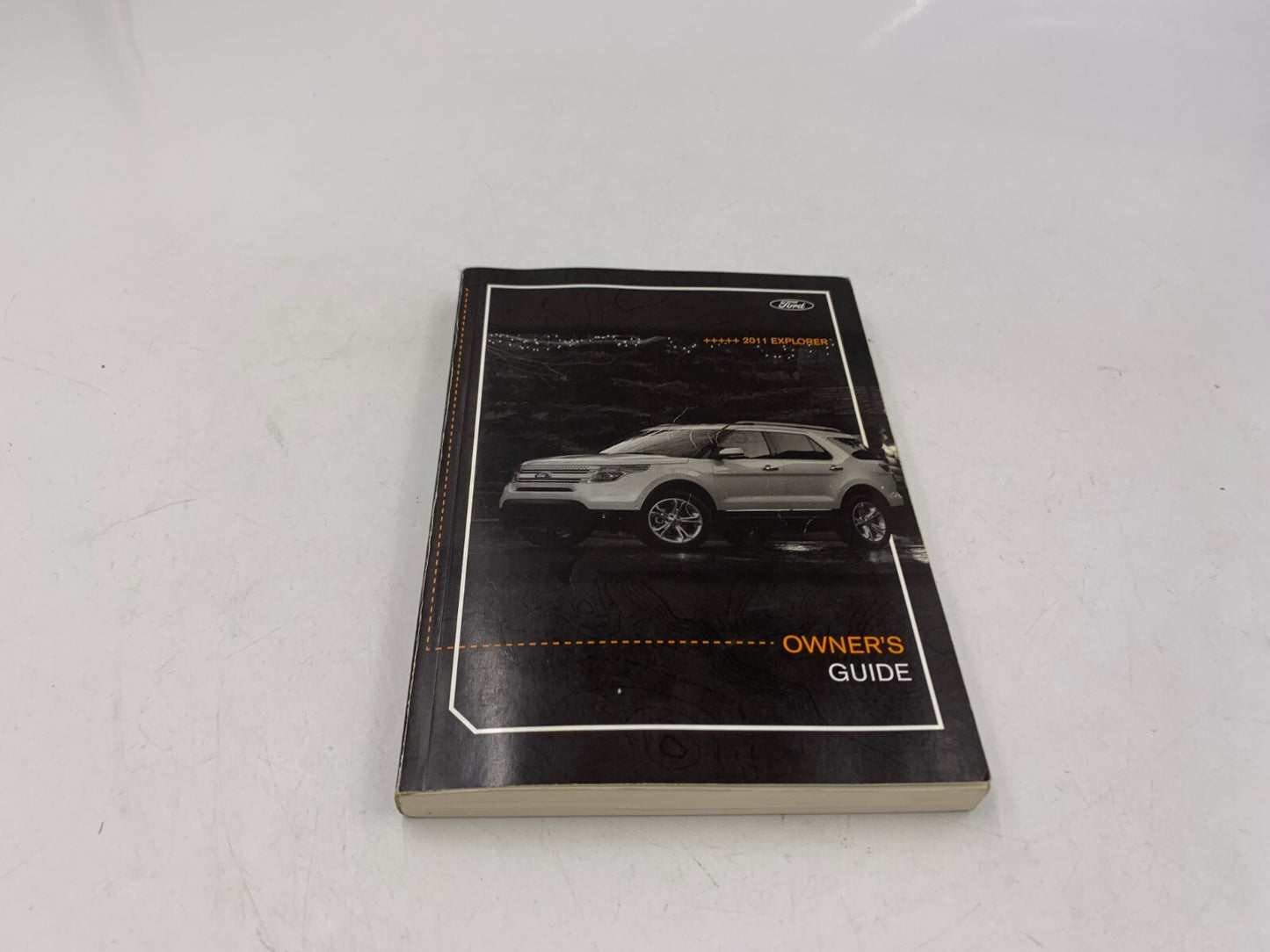2011 Ford Explorer Owners Manual Set with Case OEM C02B34057