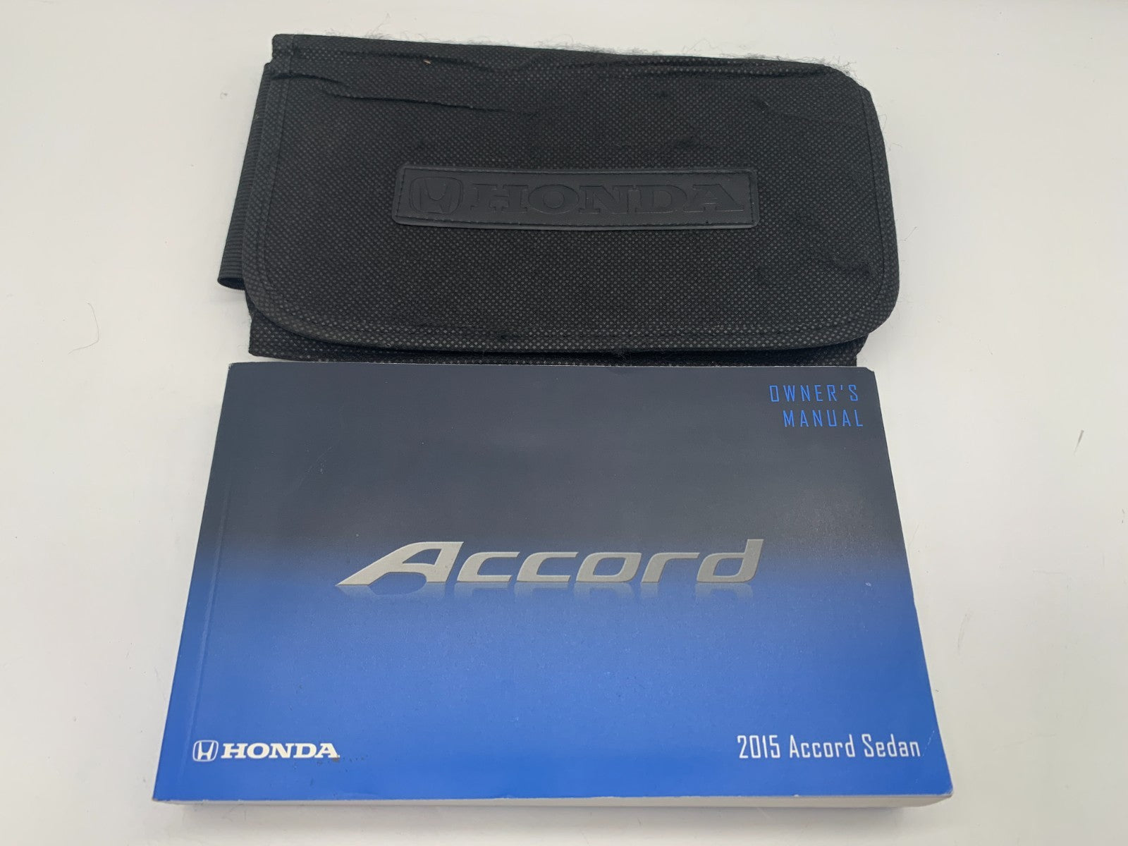 2015 Honda Accord Sedan Owners Manual Set with Case OEM A01B24024