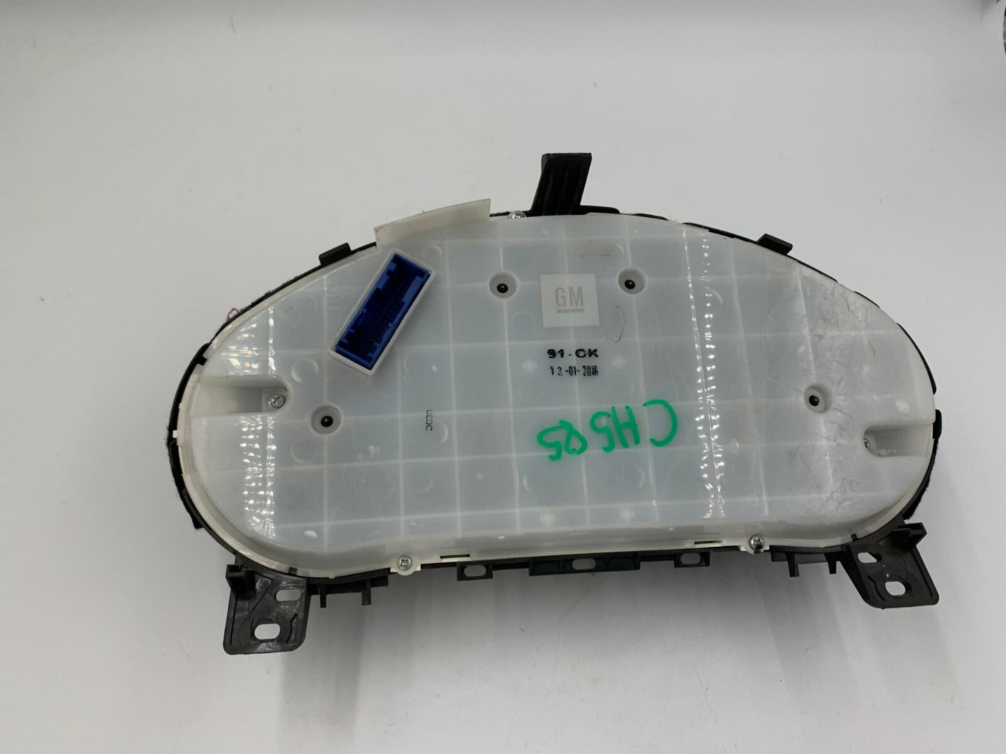 2015-2017 Buick Verano Speedometer Instrument Cluster 29541 Miles OEM A01B32058