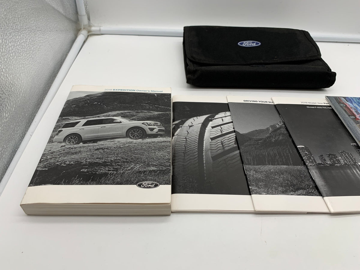 2018 Ford Expedition Owners Manual Set with Case OEM R01B09020