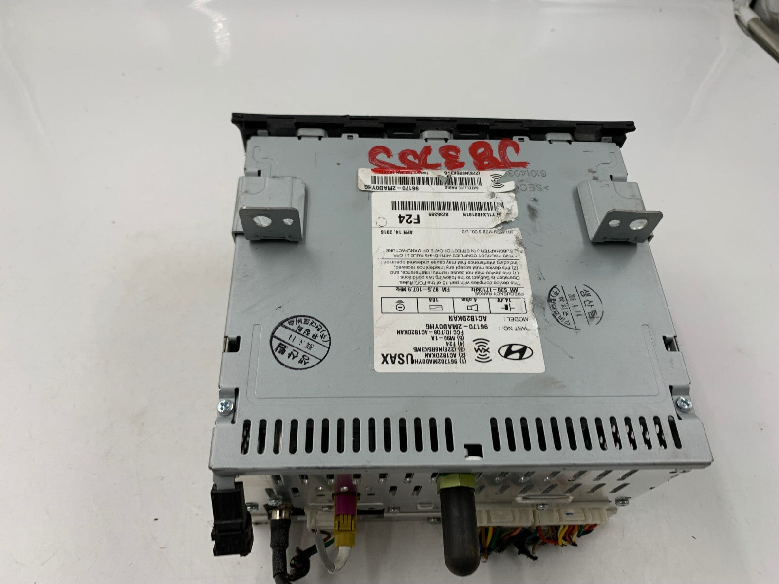 2016 Hyundai Genesis AM FM Radio CD Player Receiver OEM B01B29027