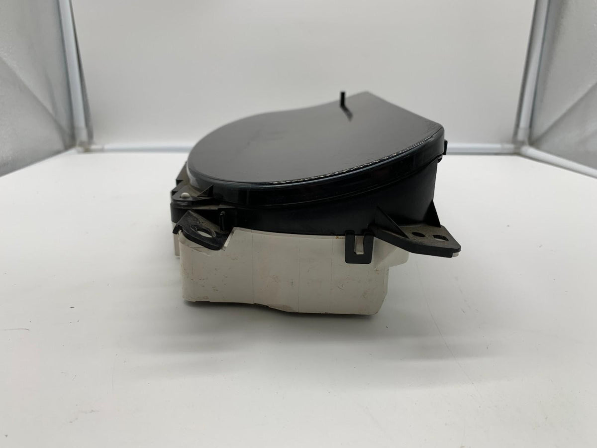2001-2002 Mazda Millenia Speedometer Instrument Cluster 83123 Miles C04B63007